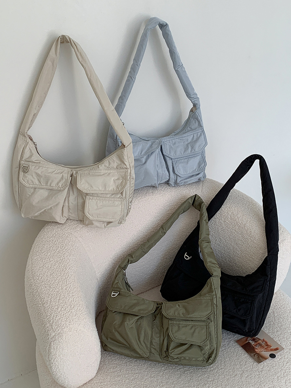 Nylon pocket zip-up shoulder bag (4 colors)
