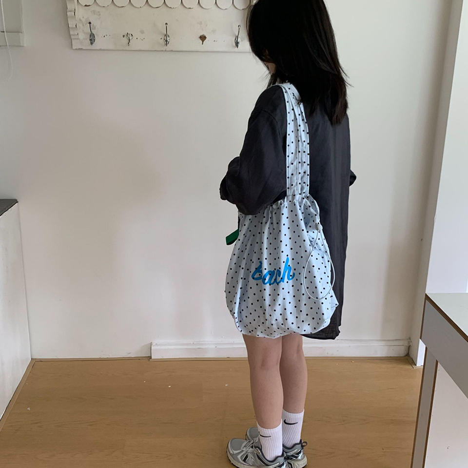 [3 colors] Dot Lettering String Bucket Bag