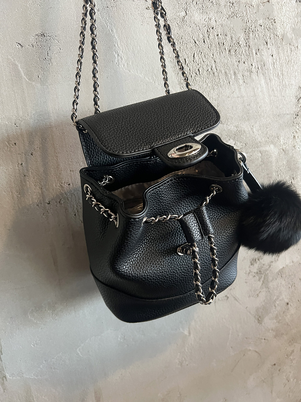 [Fur Keychain Included] Boel Mini Chain Shoulder Bag