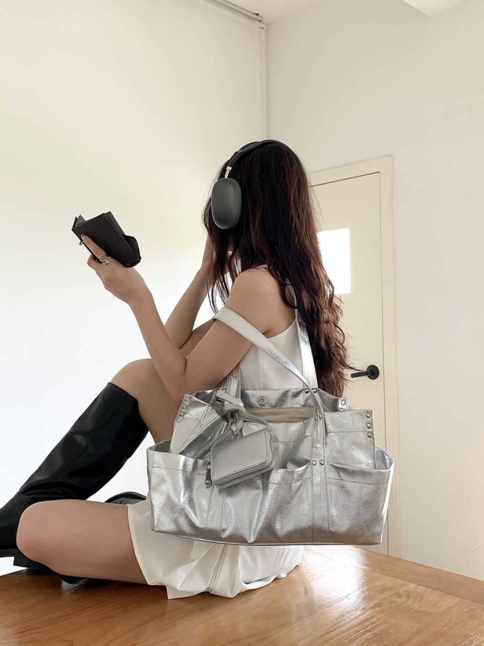Glossy Pocket Y2K Big Tote Bag