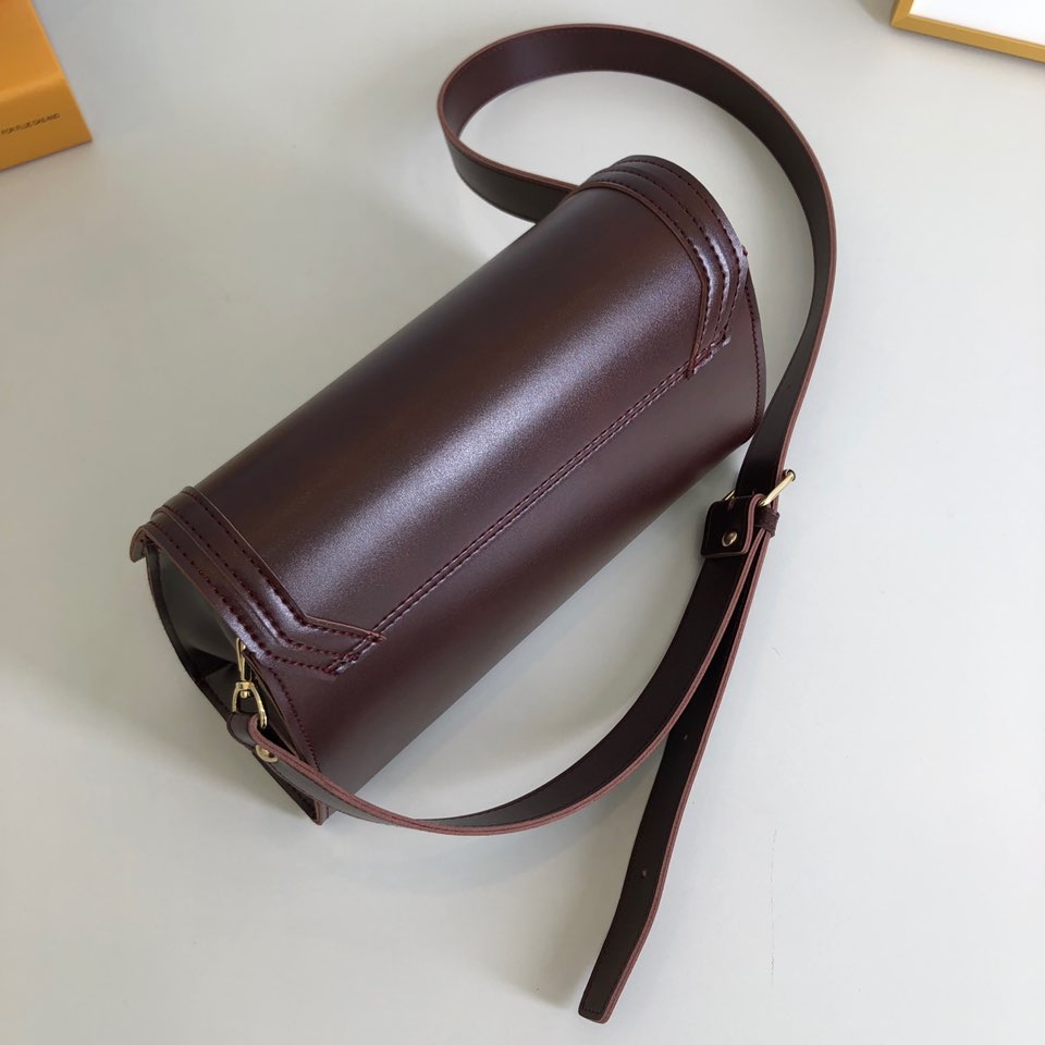 Classic trapezoid stitch cross bag (4 colors)