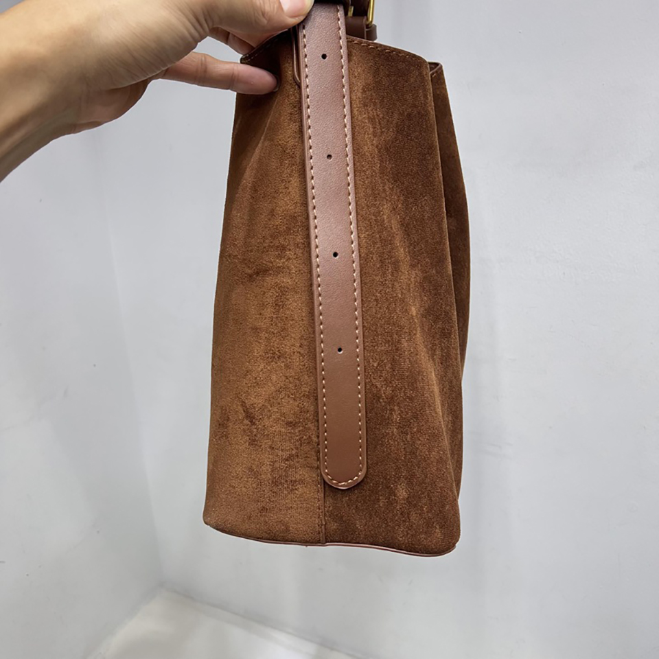 Suede Buckle Big Tote Bag/Shoulder Bag