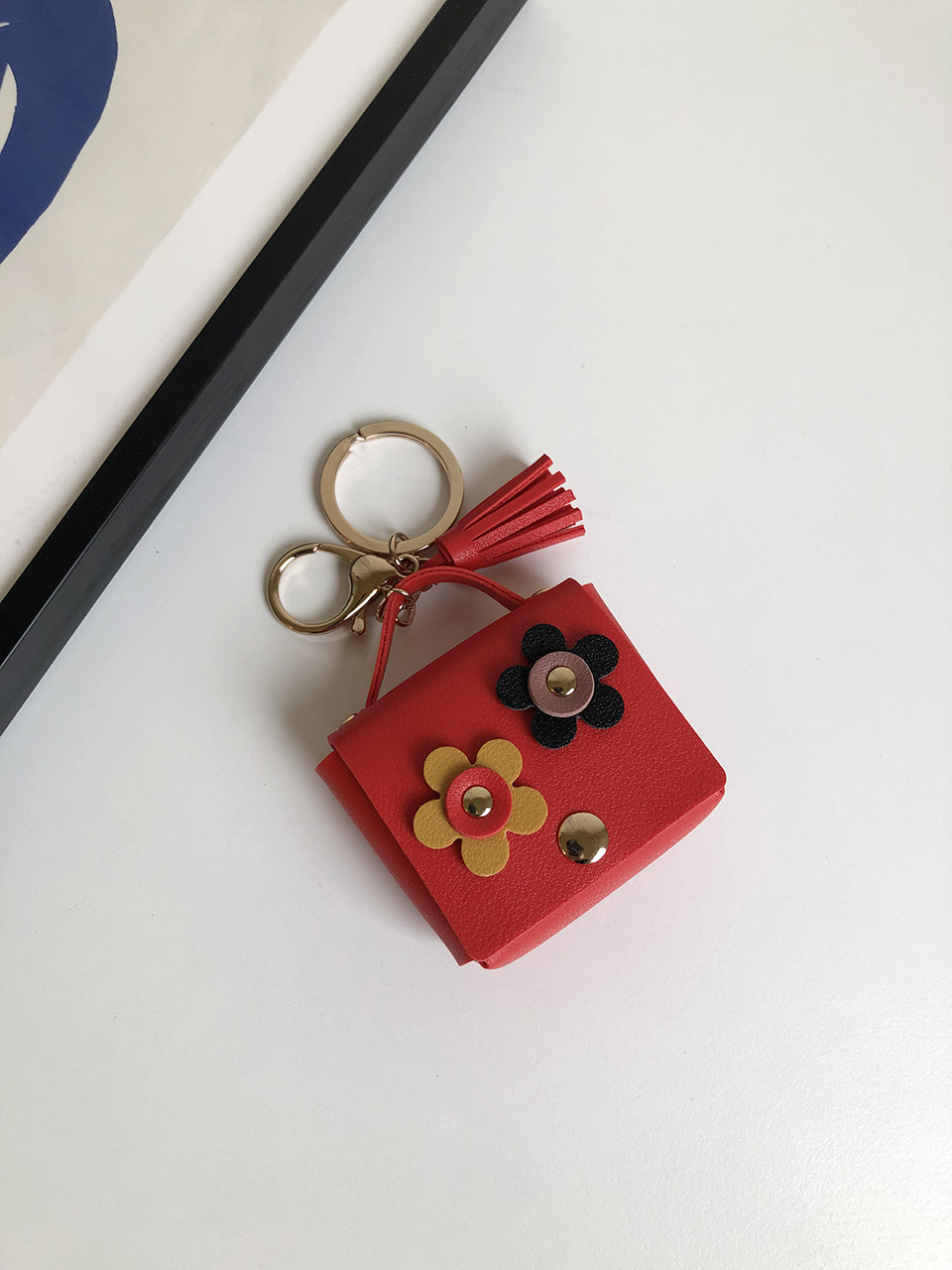 Flower AirPods Case Mini Bag Keyring (5 colors)