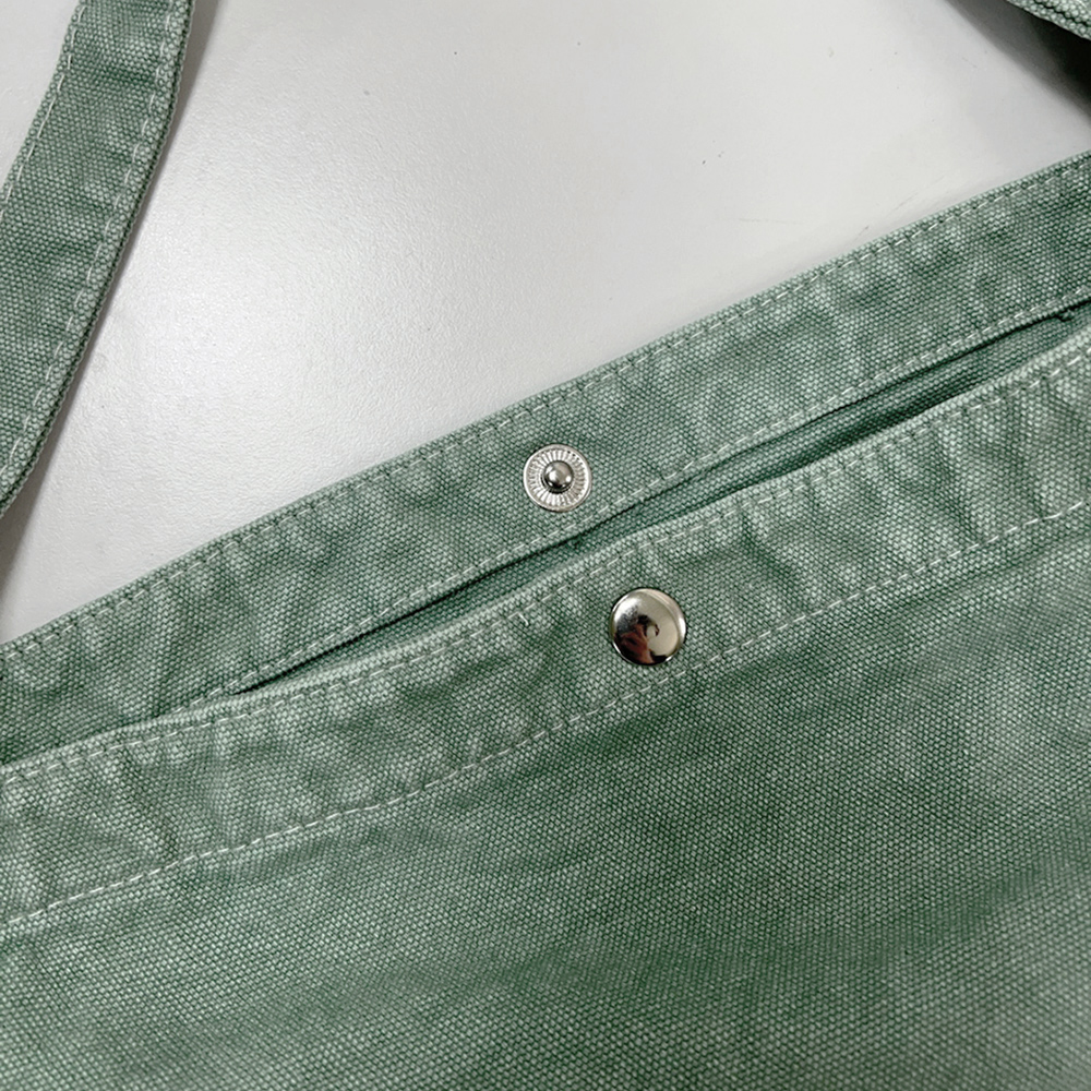 Canvas Daily Big Back
