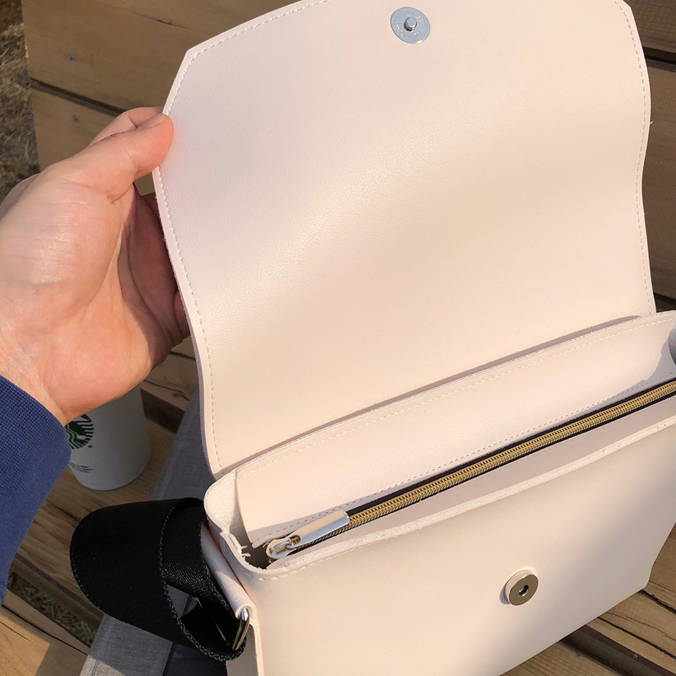 Wide Crossbody Bag (3 colors)
