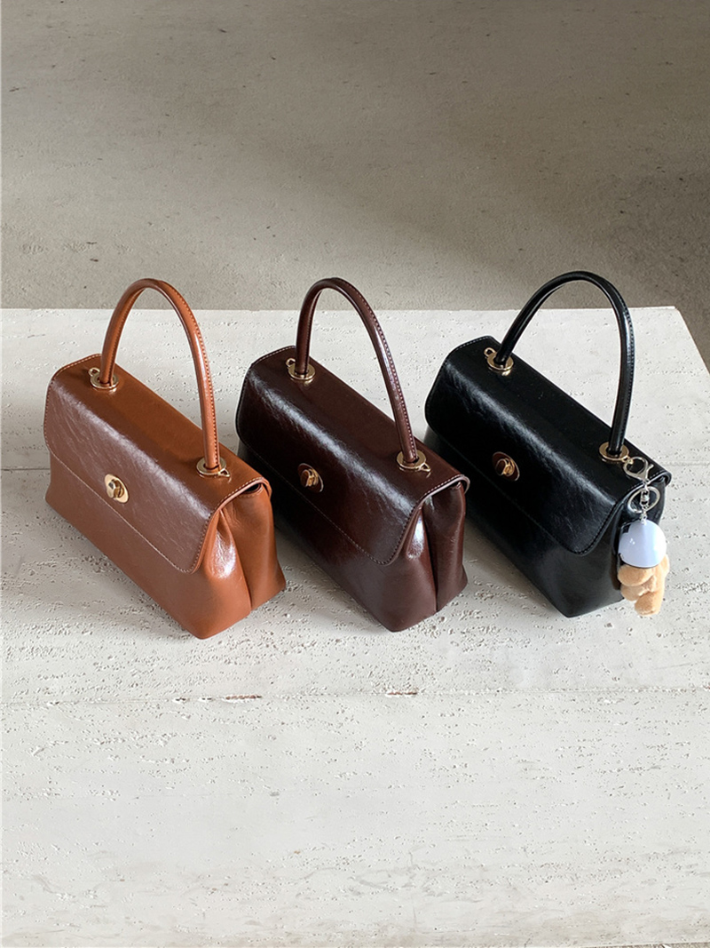 Crack Square Buckle Tote Bag (3 colors)