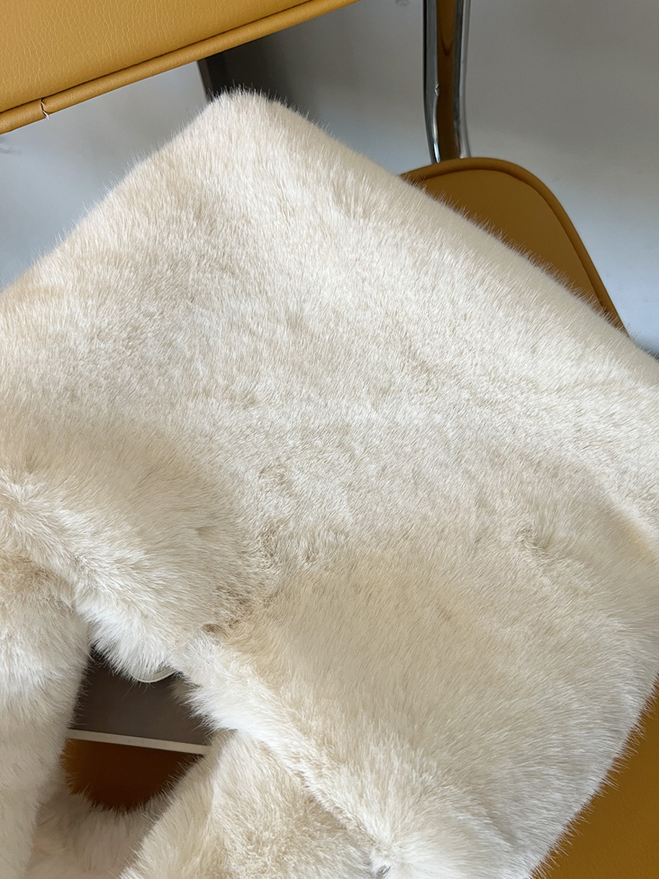 Fluffy fur mini bag (6 colors)