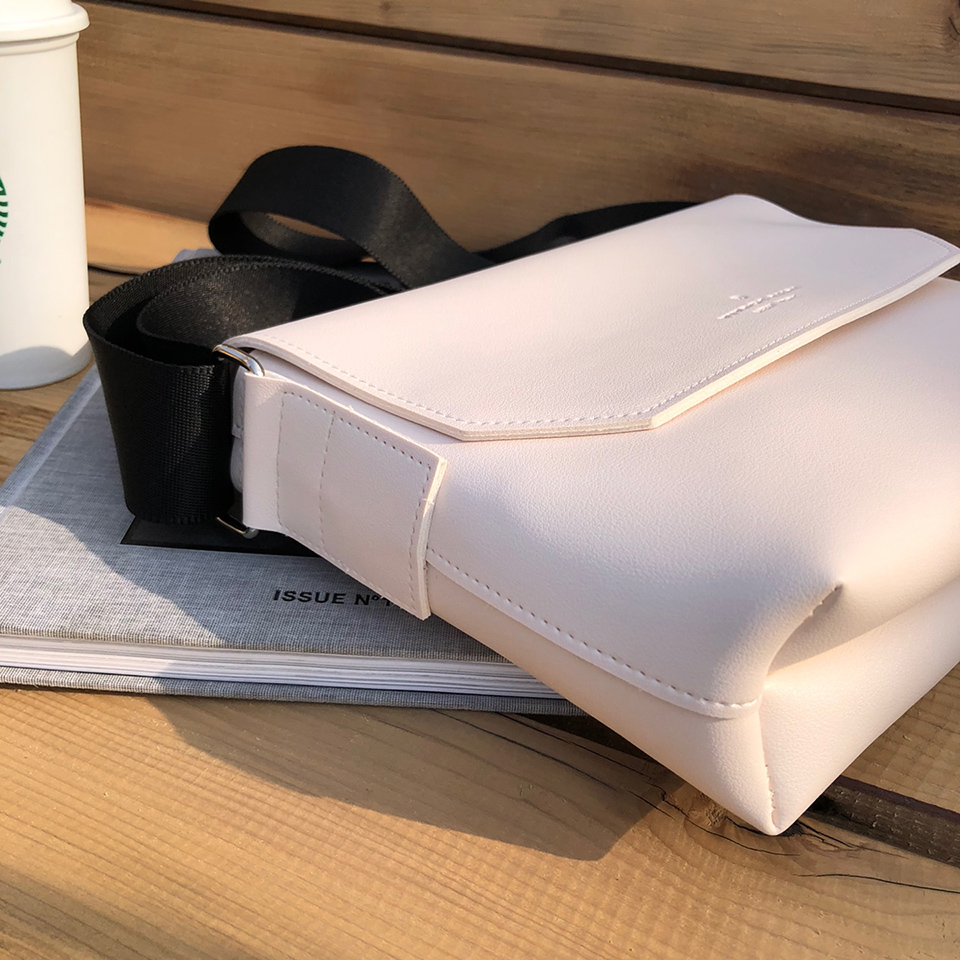 Wide Crossbody Bag (3 colors)