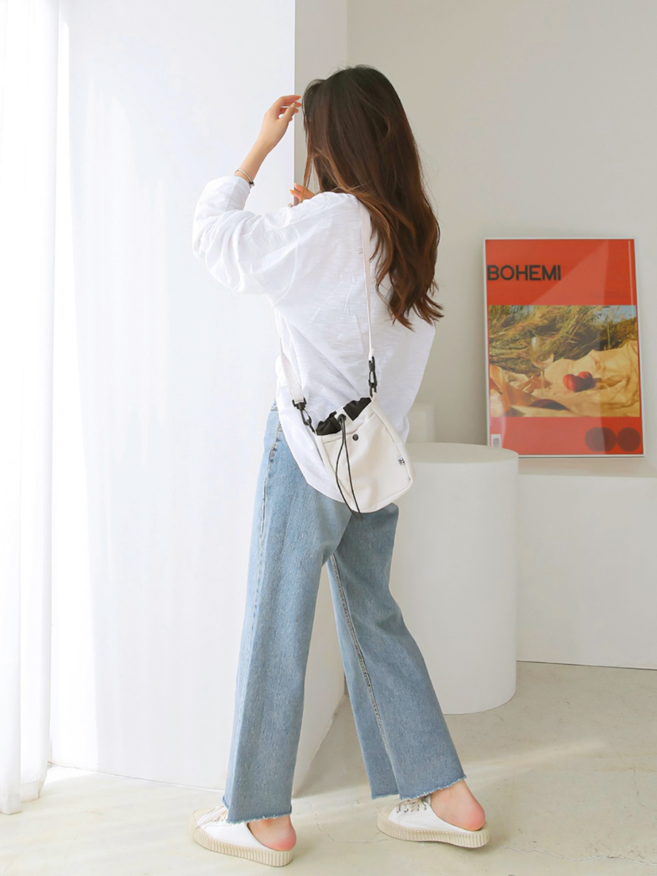 Roasted string mini crossbody bag