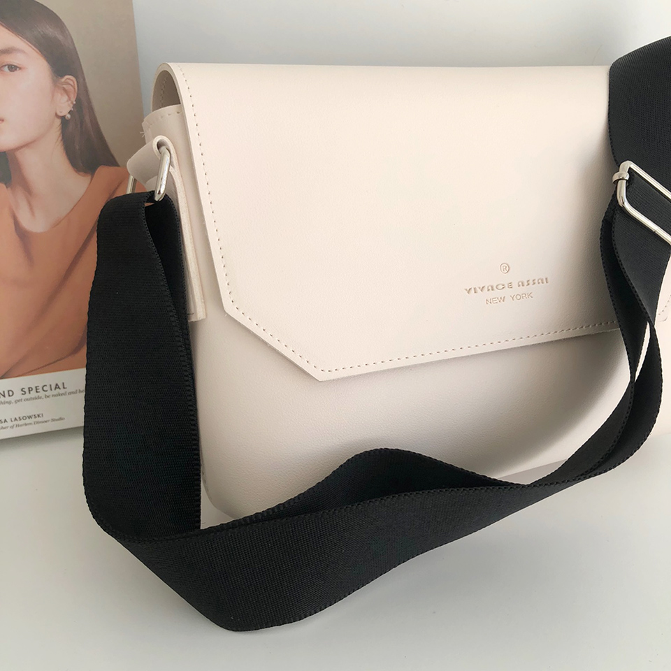 Wide Crossbody Bag (3 colors)