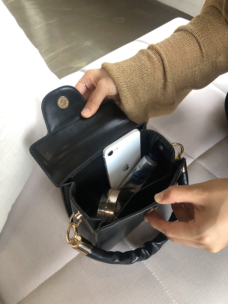 Face Shirring Mini Square Chain Crossbody Bag