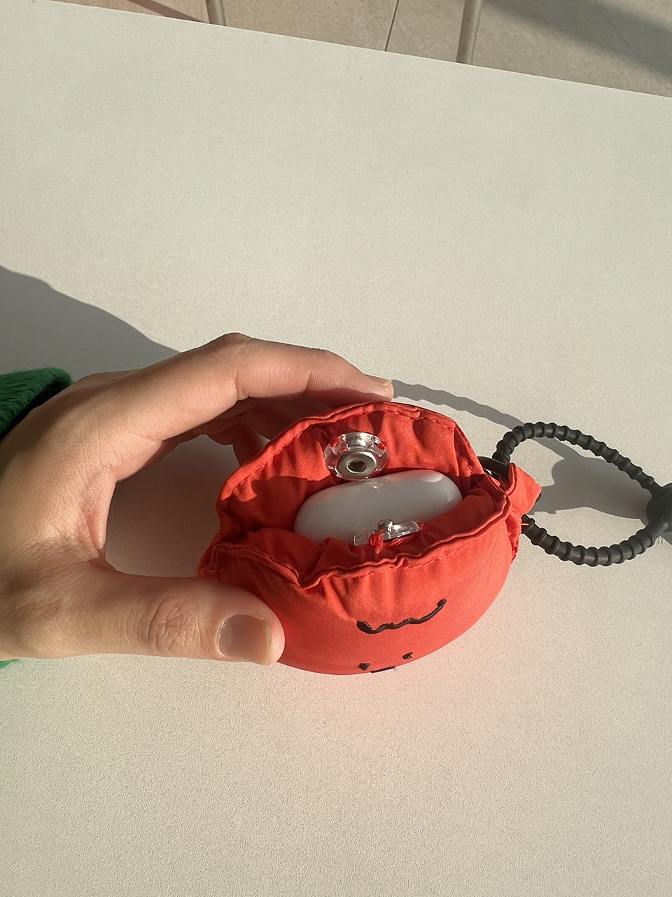 AirPods Pro Pouch Keyring (2 colors)