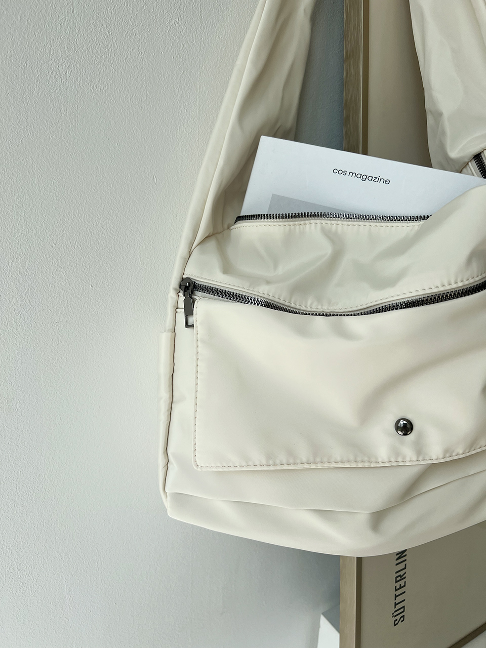 Apes Nylon Zipper Big Shoulder Bag