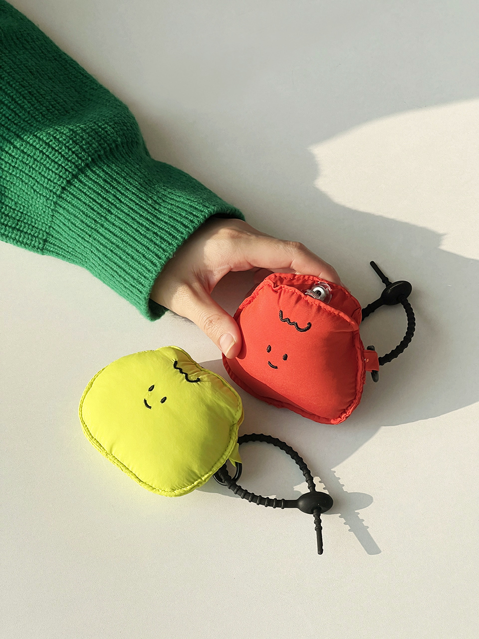 AirPods Pro Pouch Keyring (2 colors)