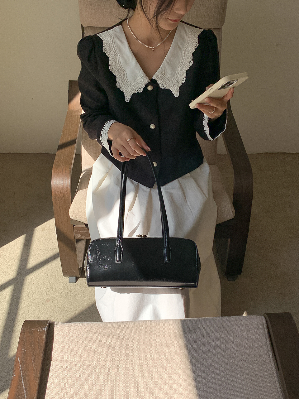Crack Square Zip-Up Leather Shoulder Bag