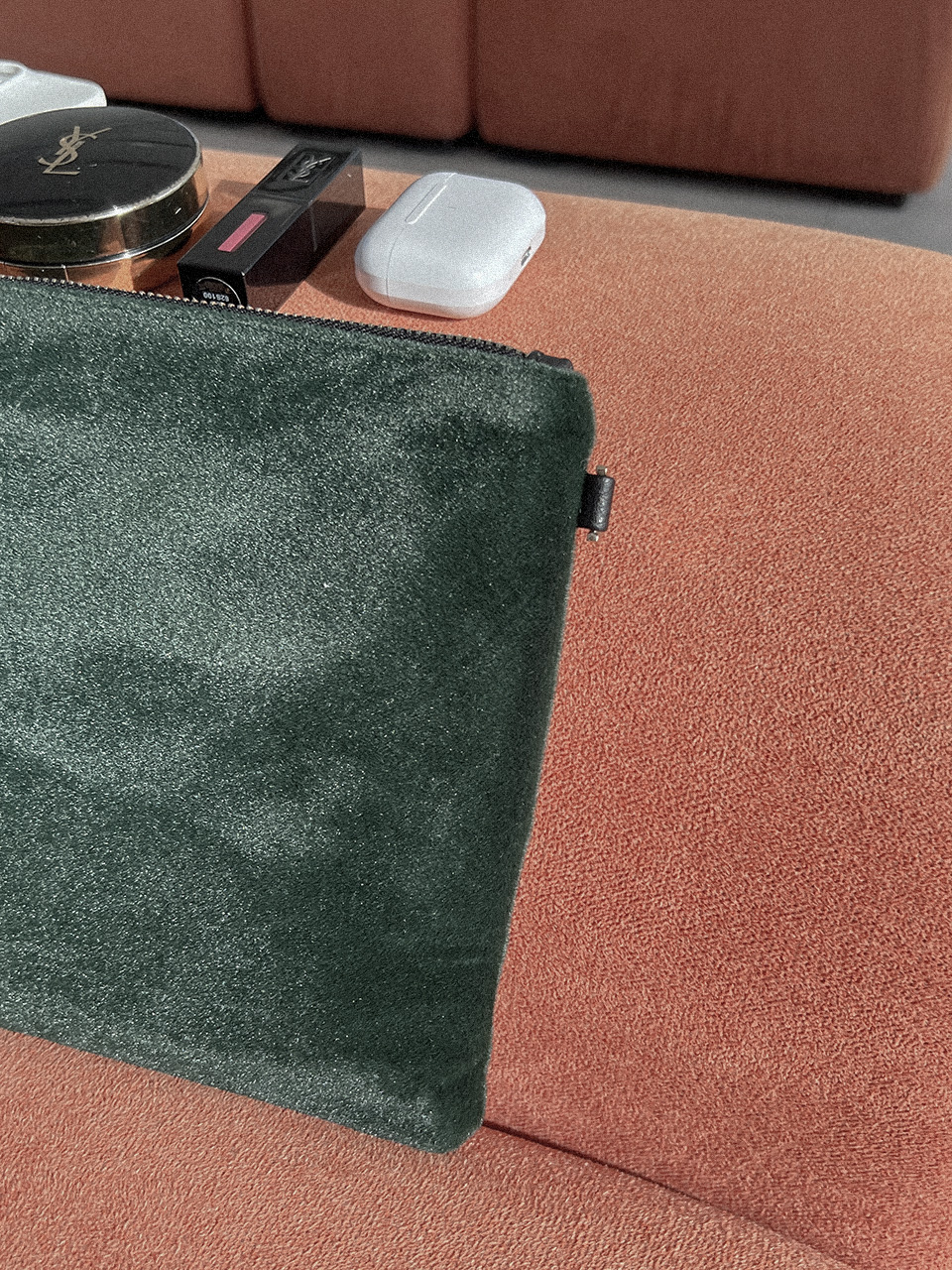 Suede fur pouch