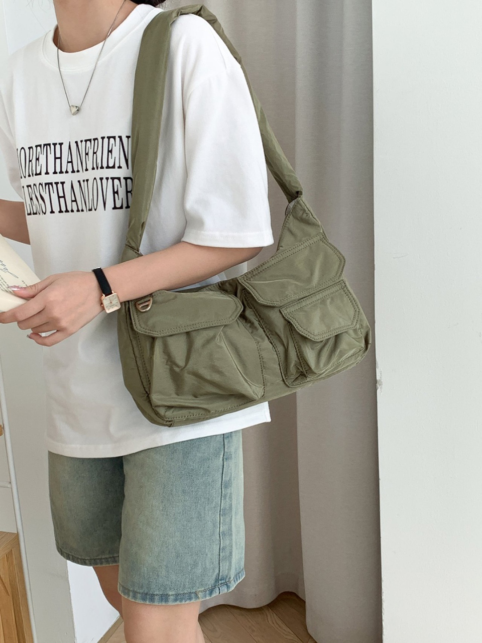 Nylon pocket zip-up shoulder bag (4 colors)