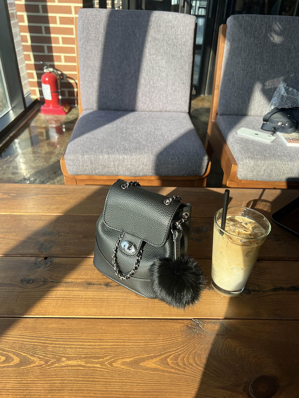 [Fur Keychain Included] Boel Mini Chain Shoulder Bag