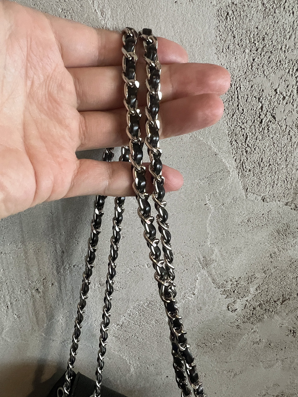 [Fur Keychain Included] Boel Mini Chain Shoulder Bag