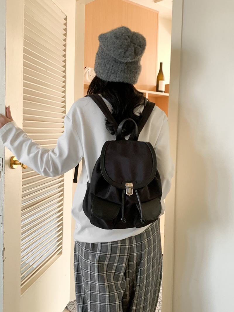Buckle nylon string pocket daily backpack