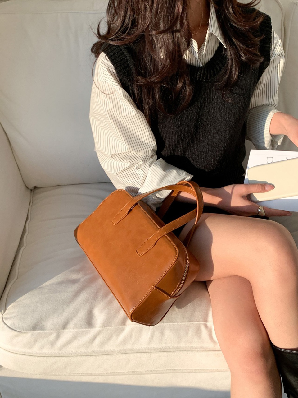 Square zip-up leather tote bag (4 colors)