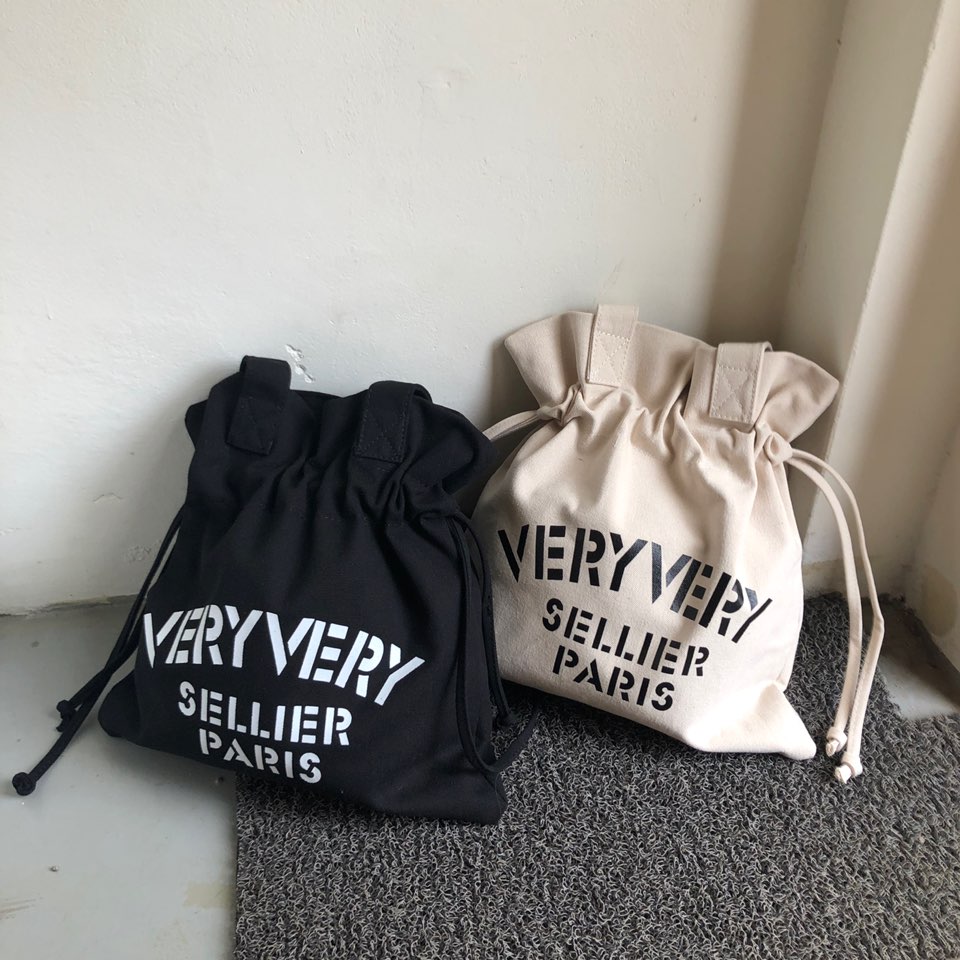 Berry Lettering Big Bag