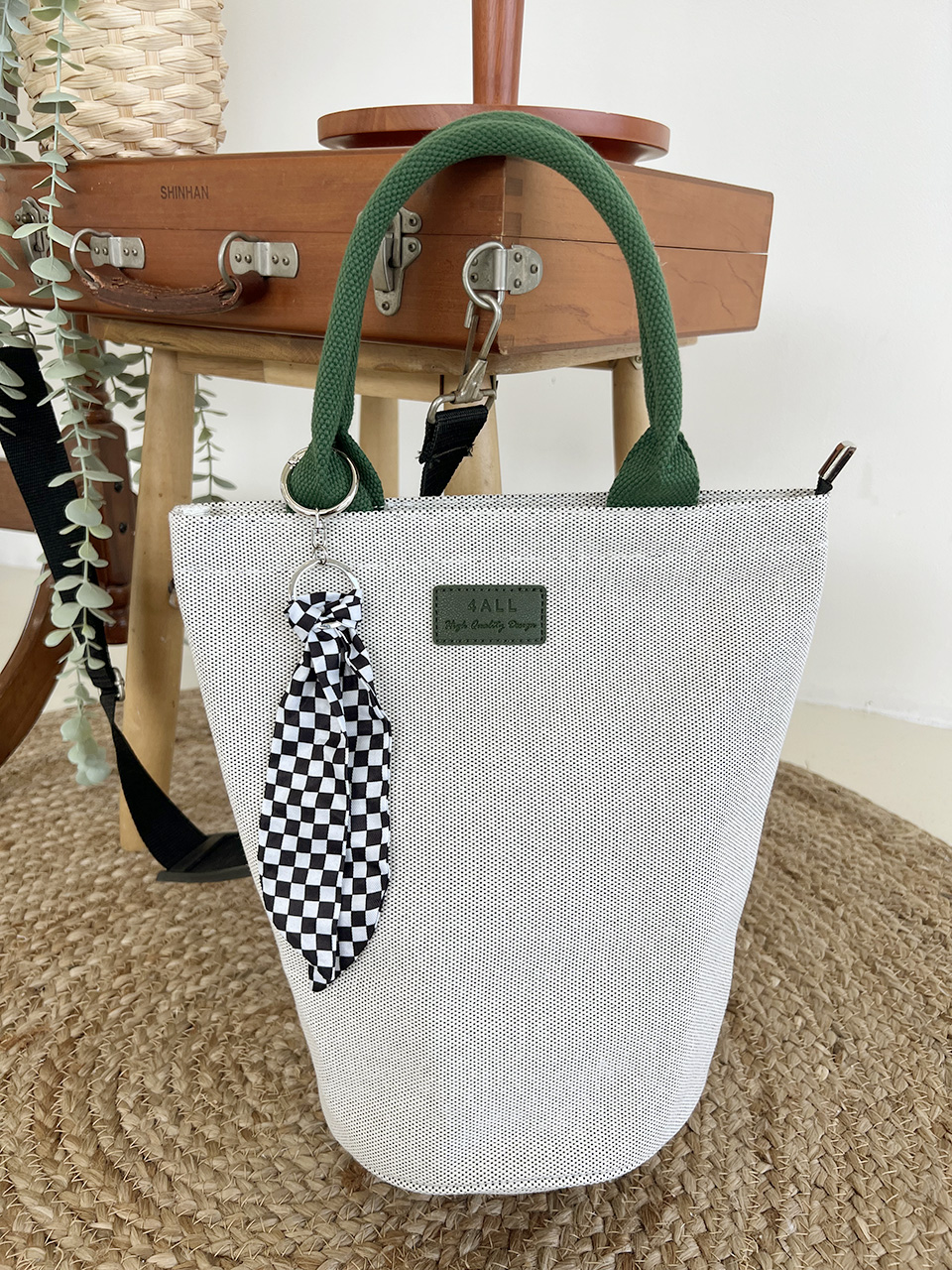 Canvas Insulated Tote Bag (2 colors)