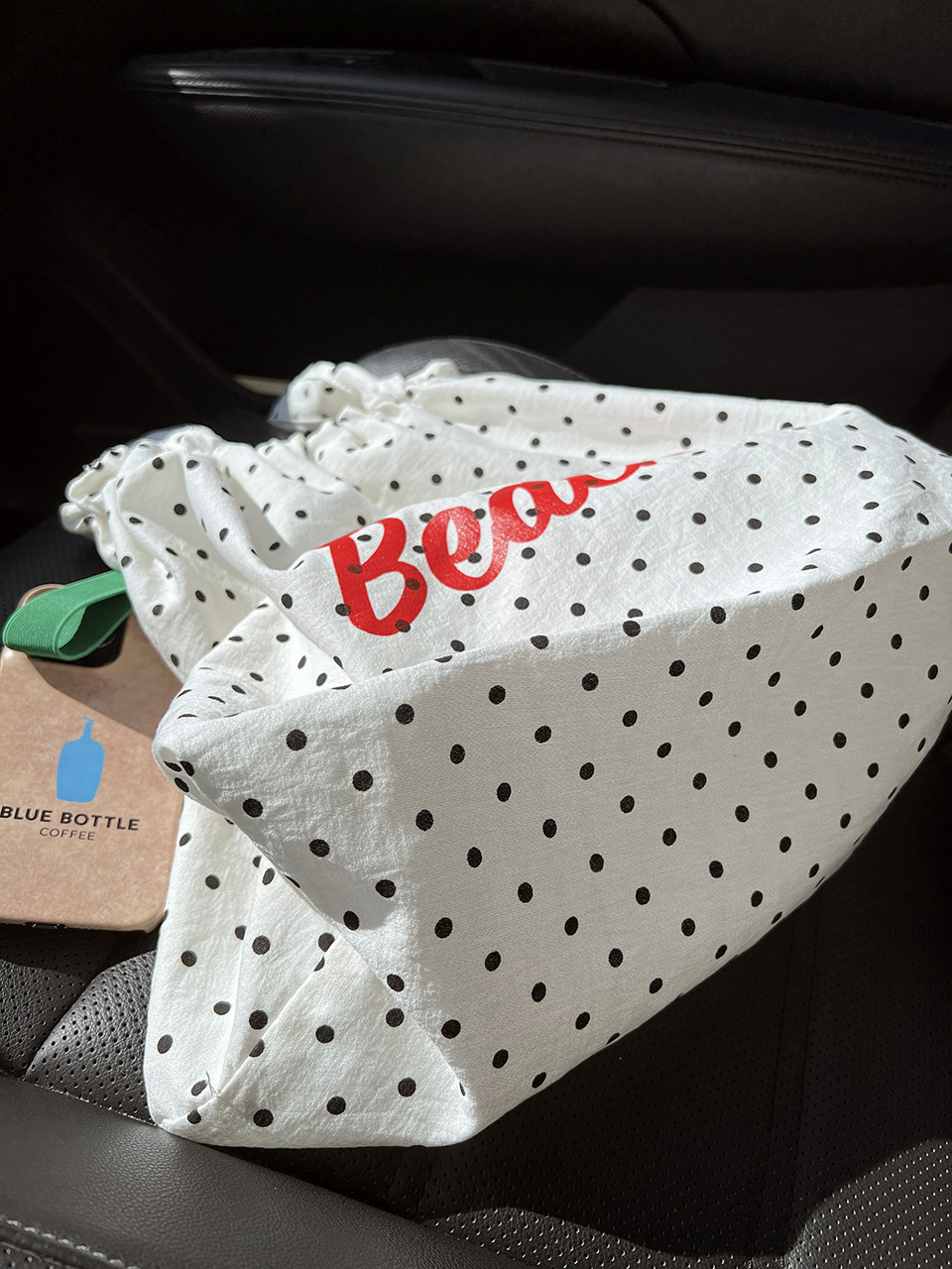 [3 colors] Dot Lettering String Bucket Bag