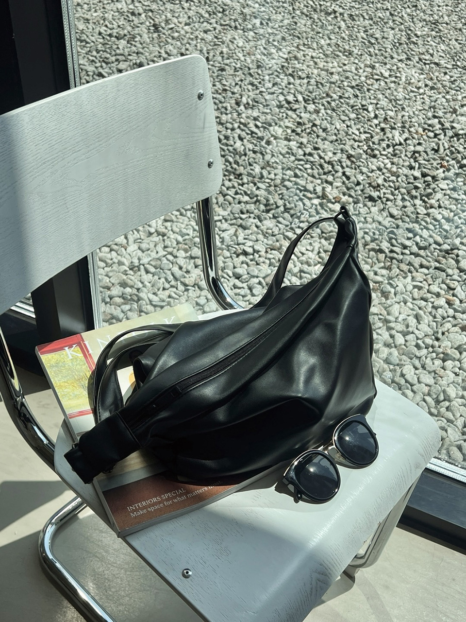 Daily Half-Moon Shoulder Bag