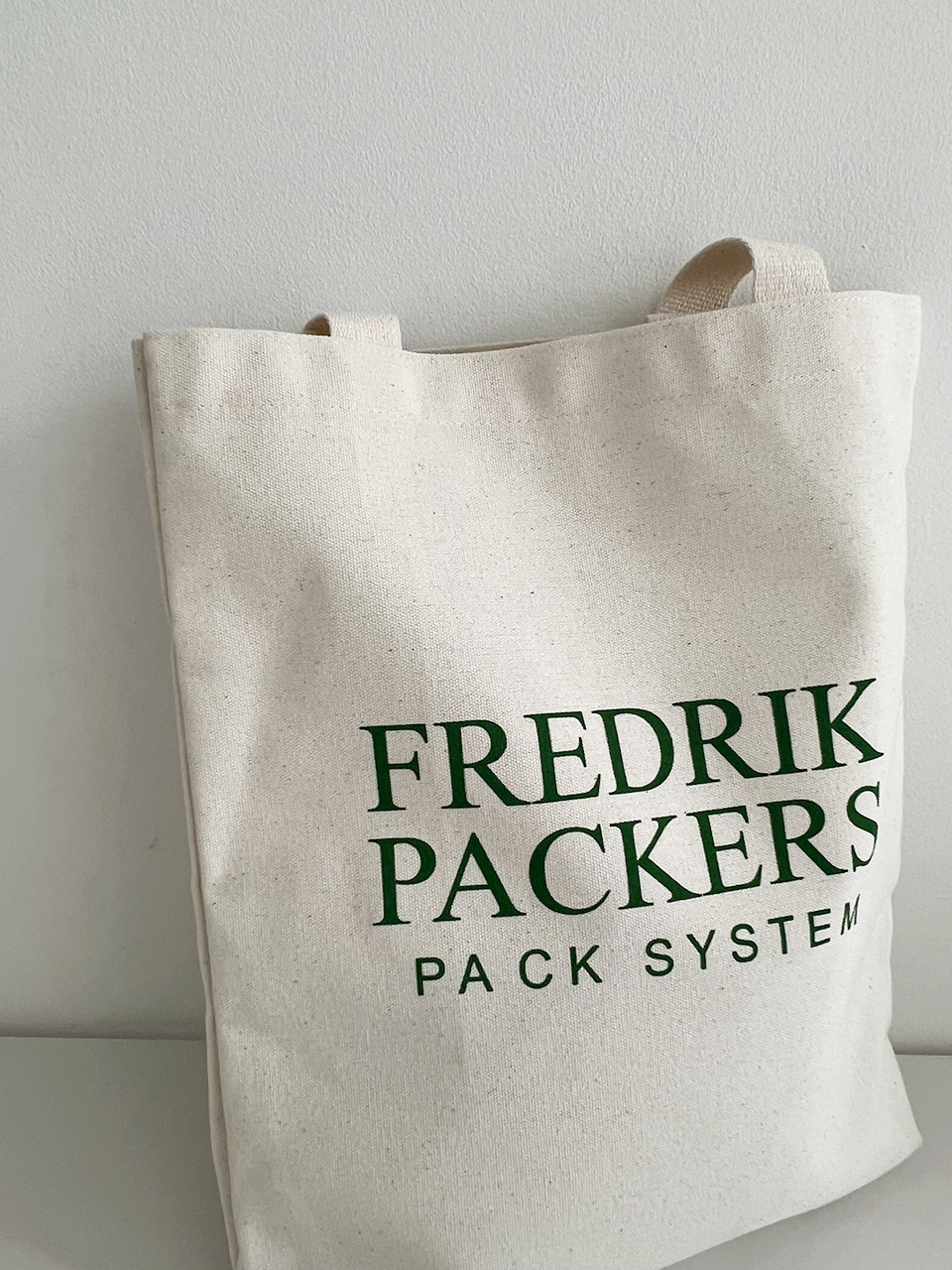 Frederick Logo Lettering Big Shoulder Bag
