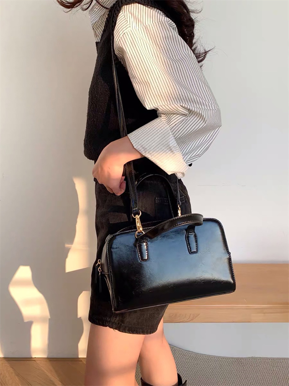 Square zip-up leather tote bag (4 colors)