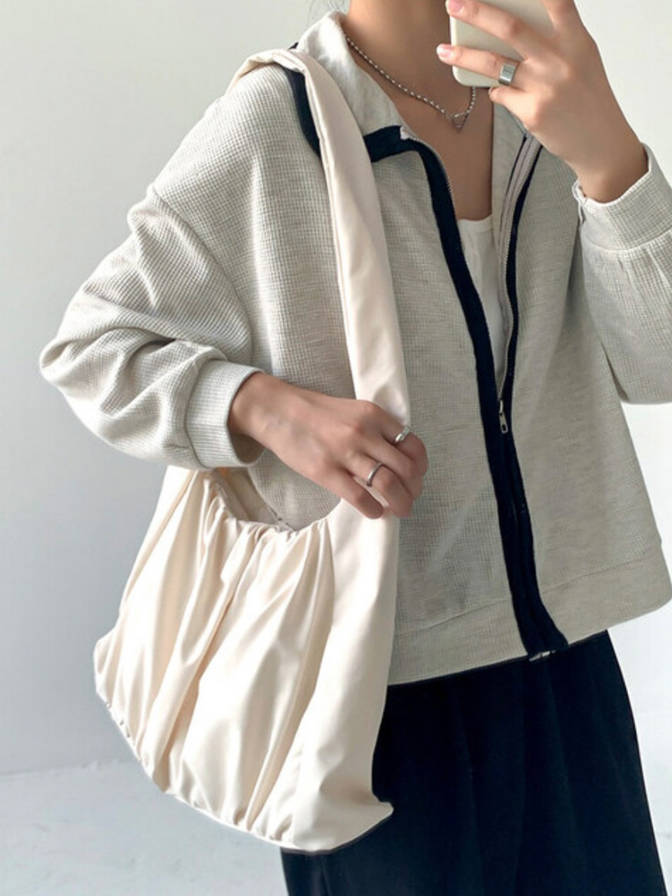 Shirring Daily Nylon Shoulder Bag