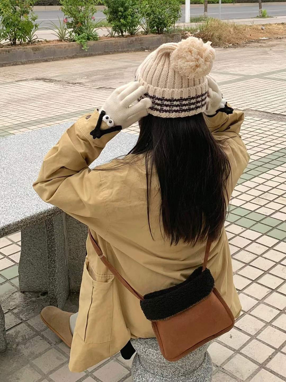 Fluffy fur suede mini bag