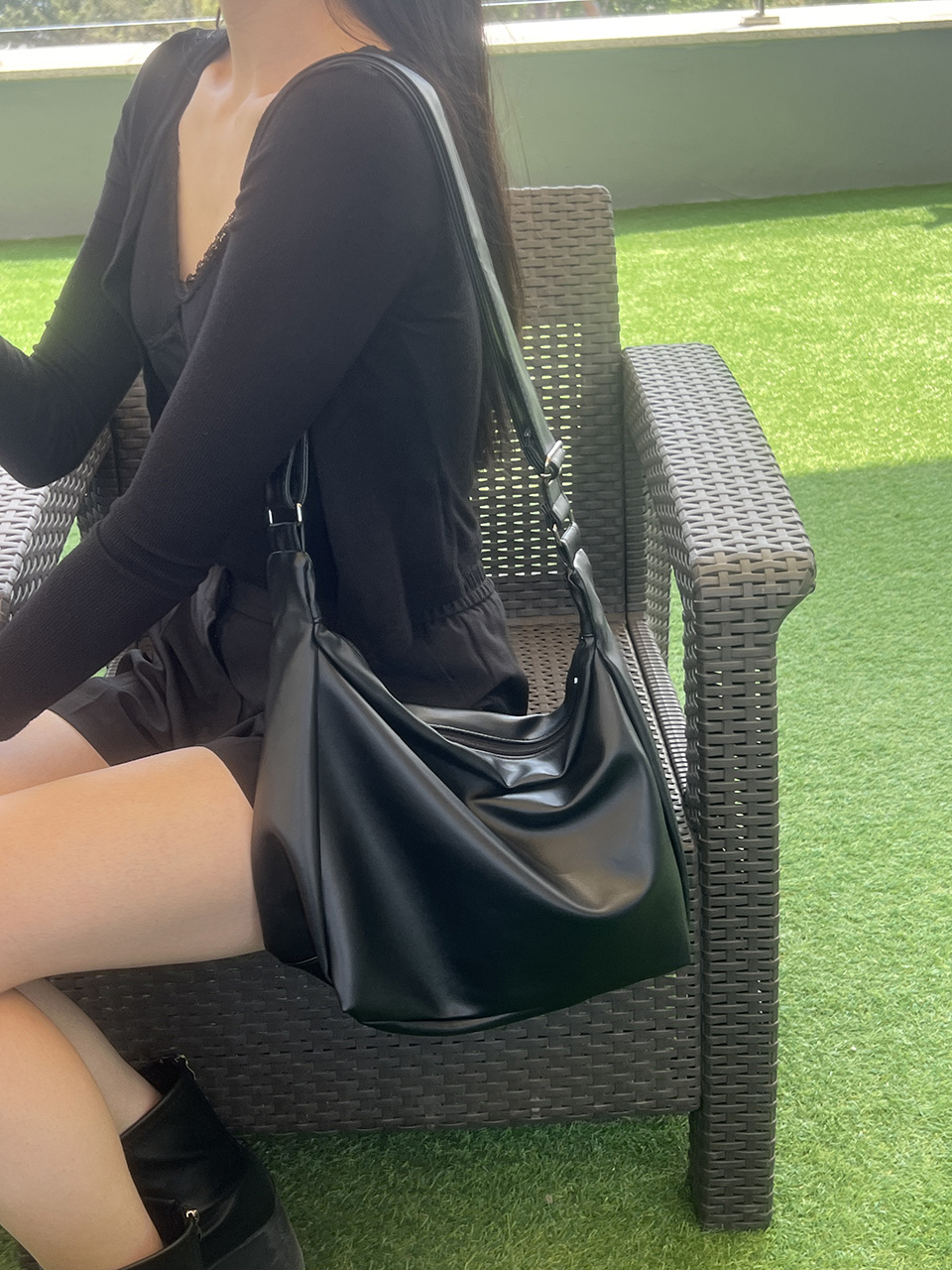 Daily Half-Moon Shoulder Bag