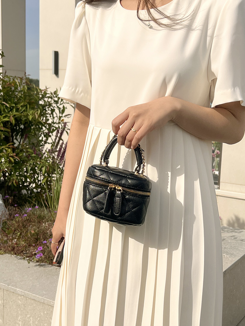 Mini Quilted Chain Crossbody Bag (4 colors)