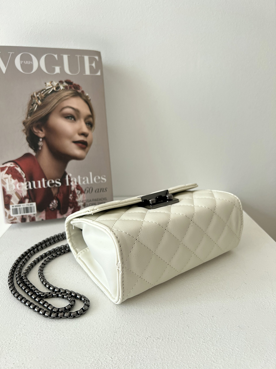 Kate Buckle Classic Mini Chain Bag
