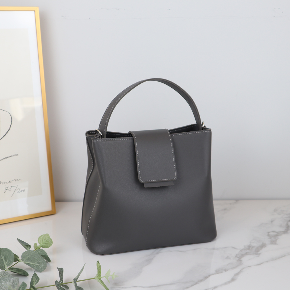 Lucas Mini Cross Shoulder Bag