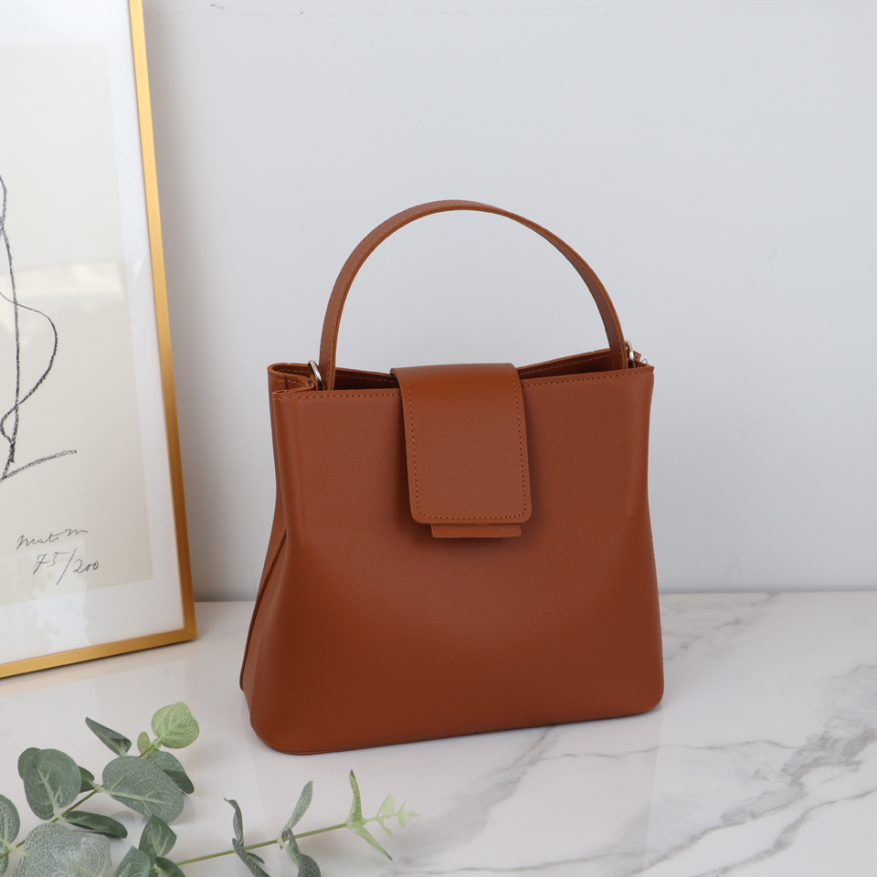 Lucas Mini Cross Shoulder Bag