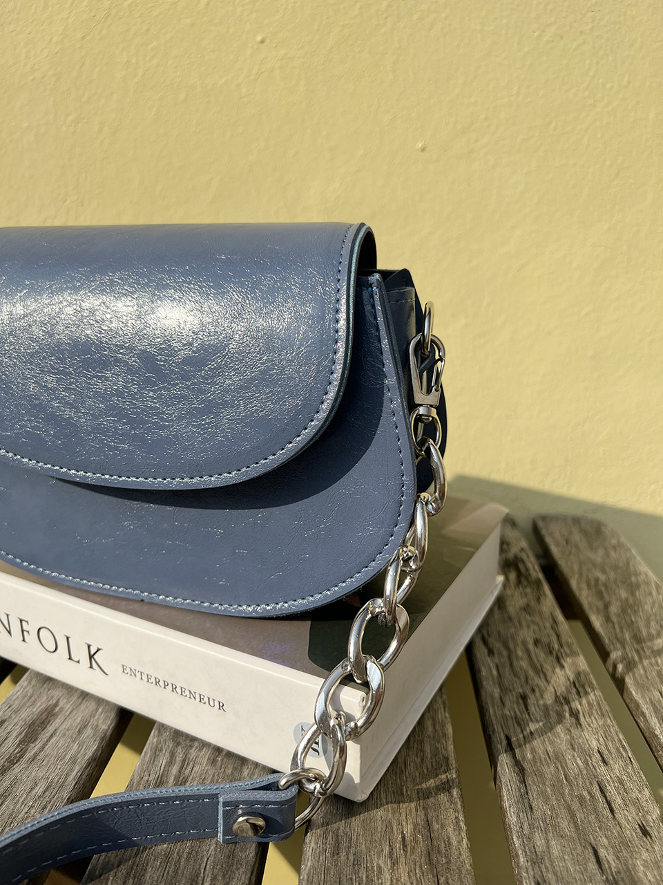 Crack Chain Mini 2-Way Bag (2 colors)