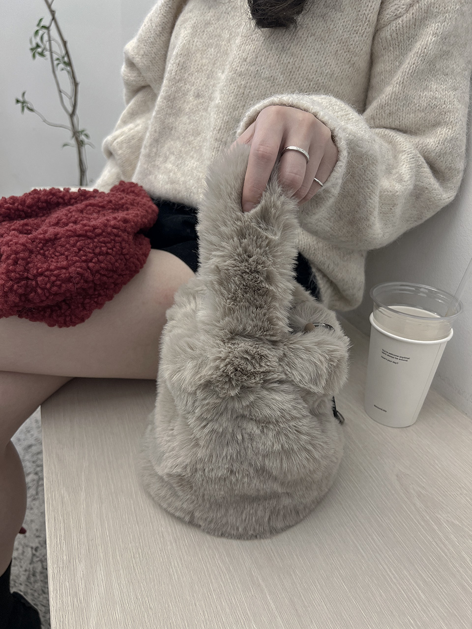 Eco-fur mini bucket bag/tote bag