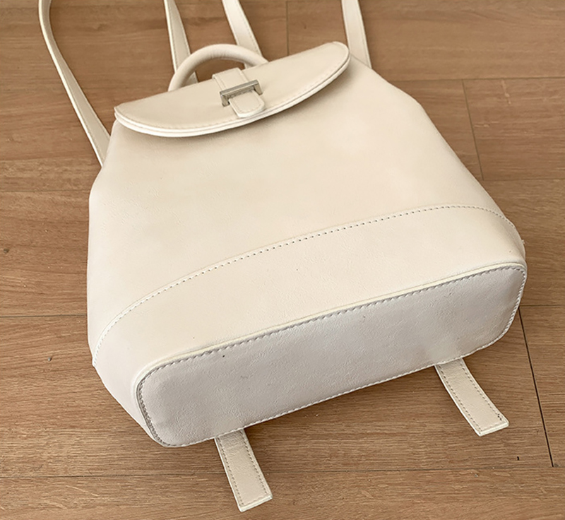 Crack Classic Leather Mini Backpack