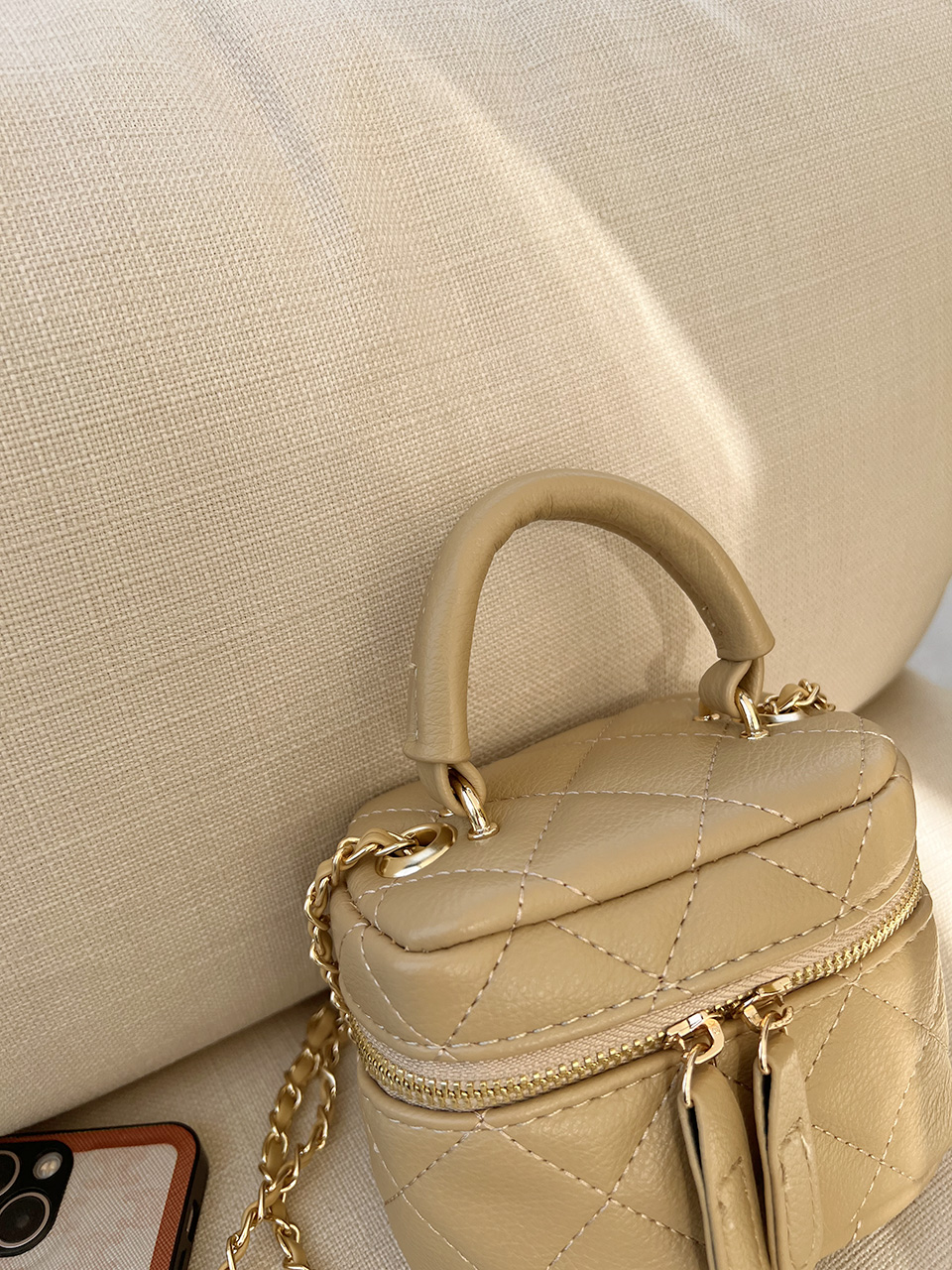Mini Quilted Chain Crossbody Bag (4 colors)