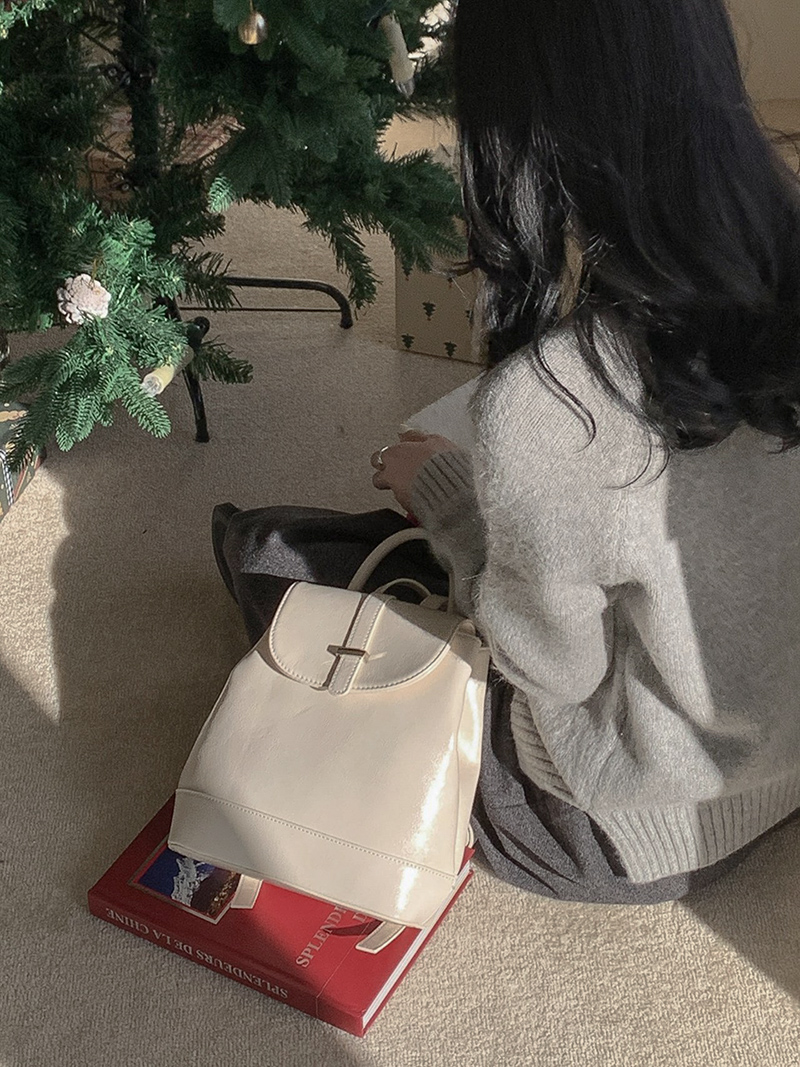 Crack Classic Leather Mini Backpack