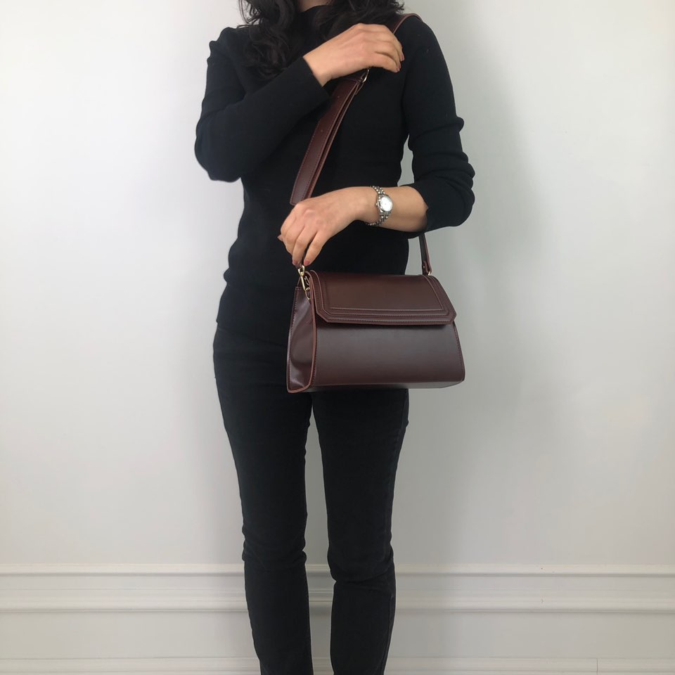 Classic trapezoid stitch cross bag (4 colors)
