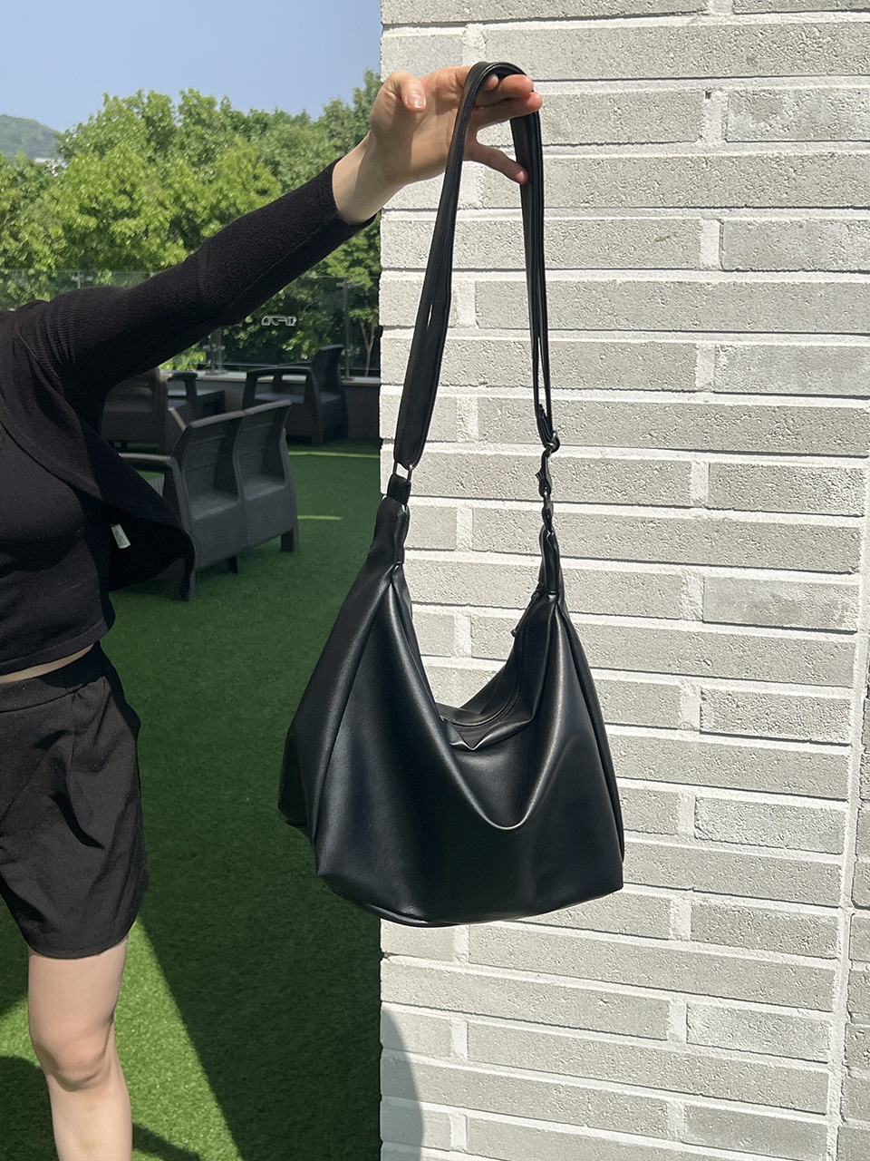 Daily Half-Moon Shoulder Bag