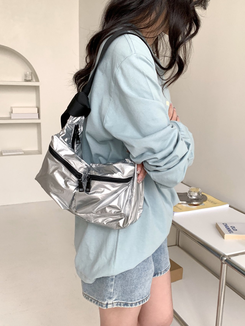 Metal 2-Pocket Zip-Up Y2K Shoulder Bag
