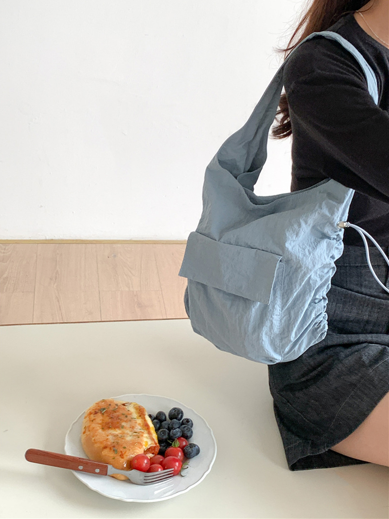 Catherine Pocket Shirring Side String Shoulder Bag