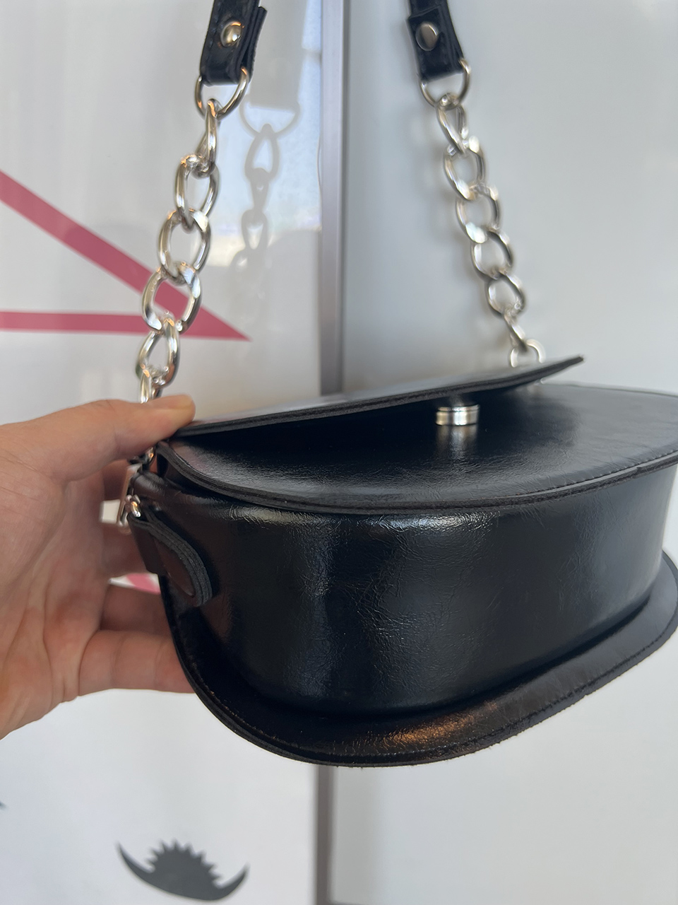 Cracked Leather Chain Mini Shoulder Bag