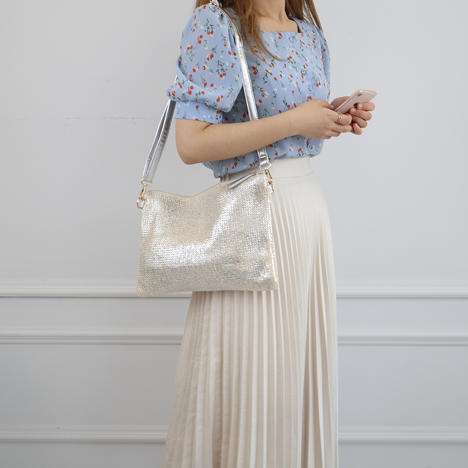 Bling Pearl Rattan Silver Cross Clutch Bag