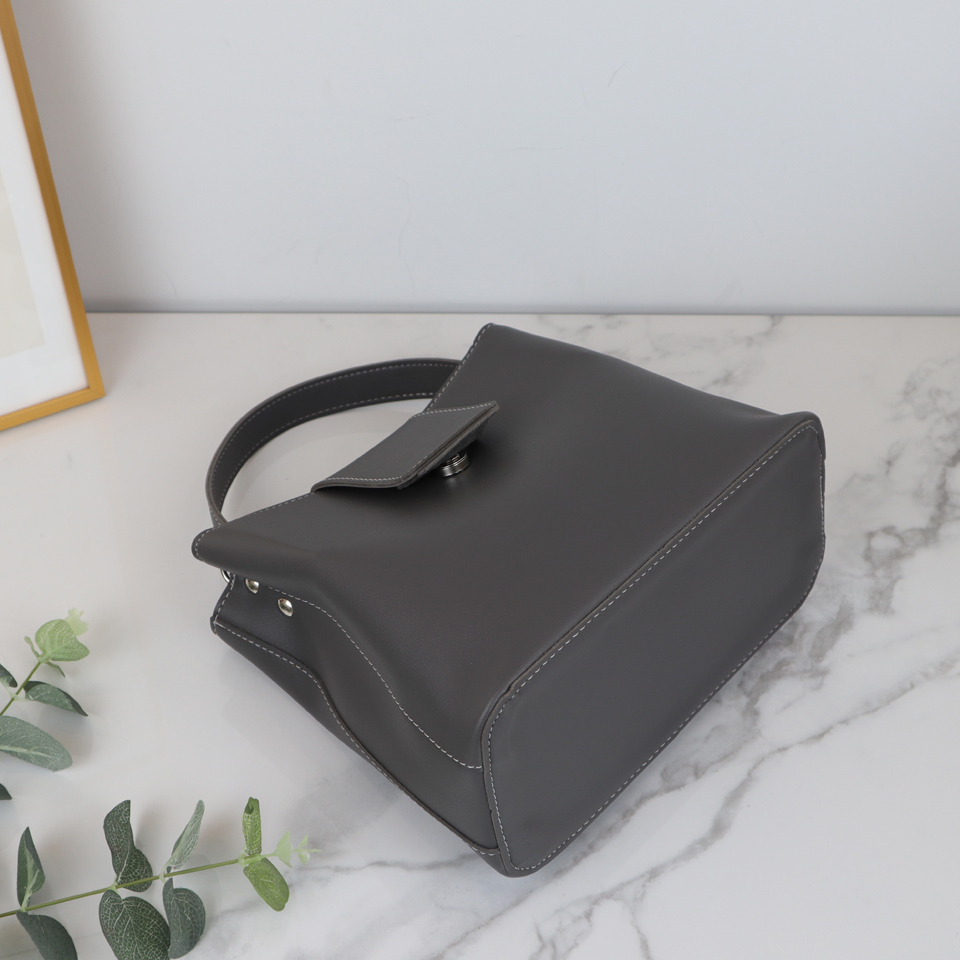 Lucas Mini Cross Shoulder Bag